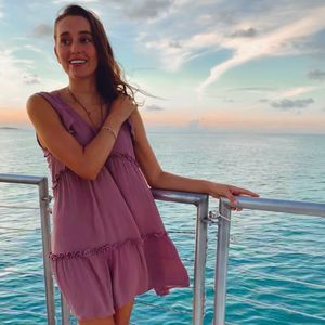 Meet your Posher, Marissa